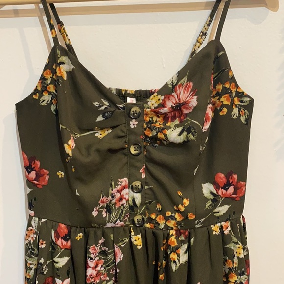 Green floral summer dress - Picture 2 of 4